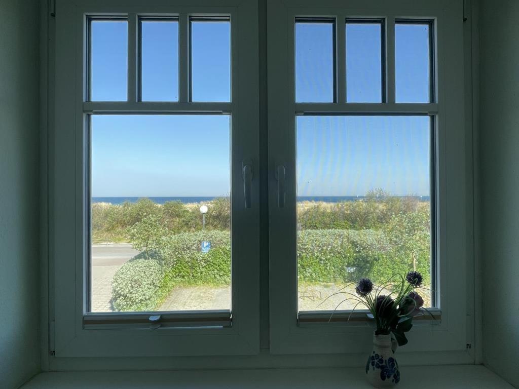 Fewo 02 Ferienwohnung Mit Meerblick เรลิค ภายนอก รูปภาพ